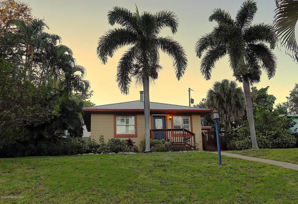 1570 Pineapple Avenue Melbourne FL 32935