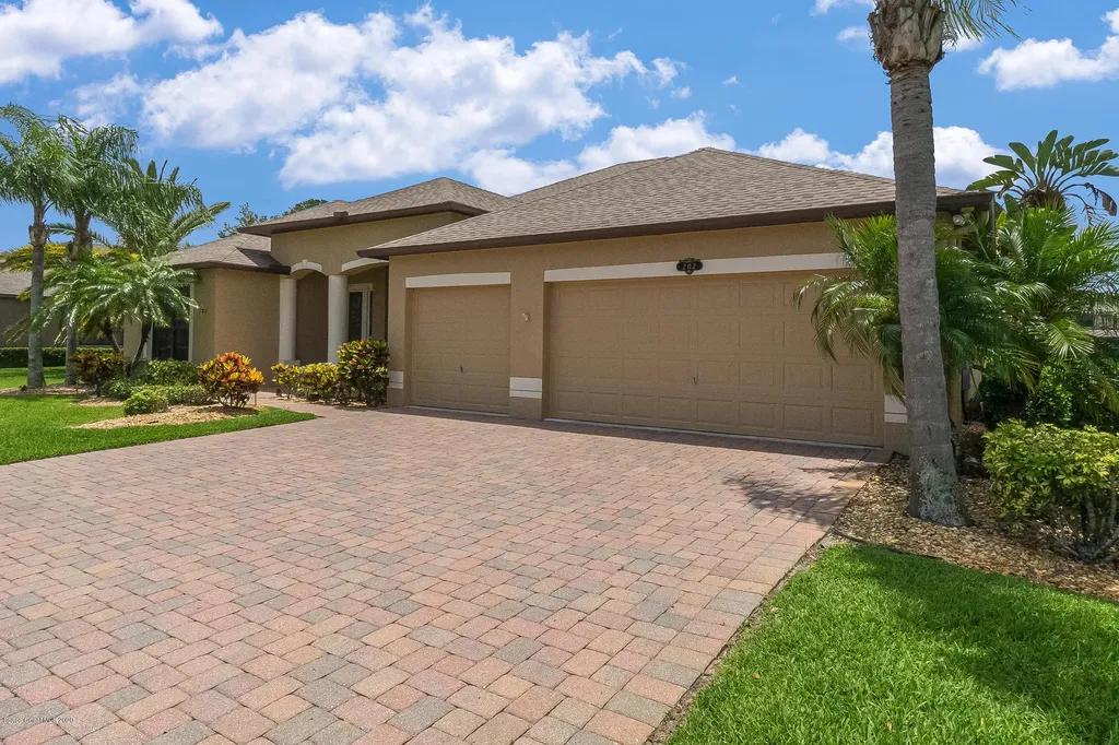 202 Breckenridge Circle SE Palm Bay FL 32909
