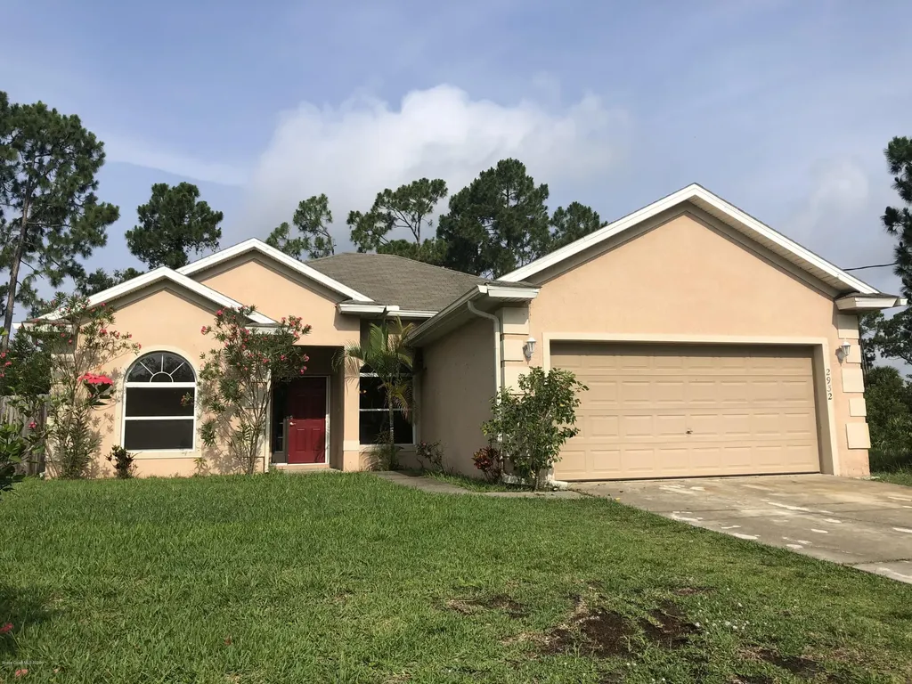 2932 Fears Road SE Palm Bay FL 32909