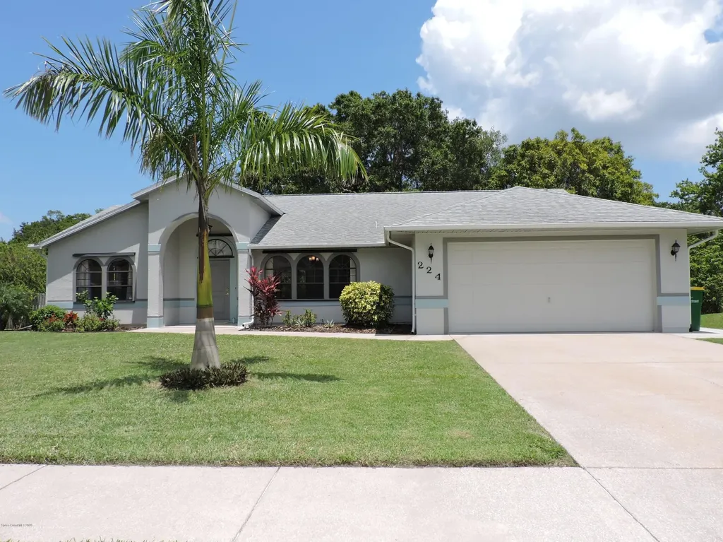 224 Lake Shore Drive Merritt Island FL 32953