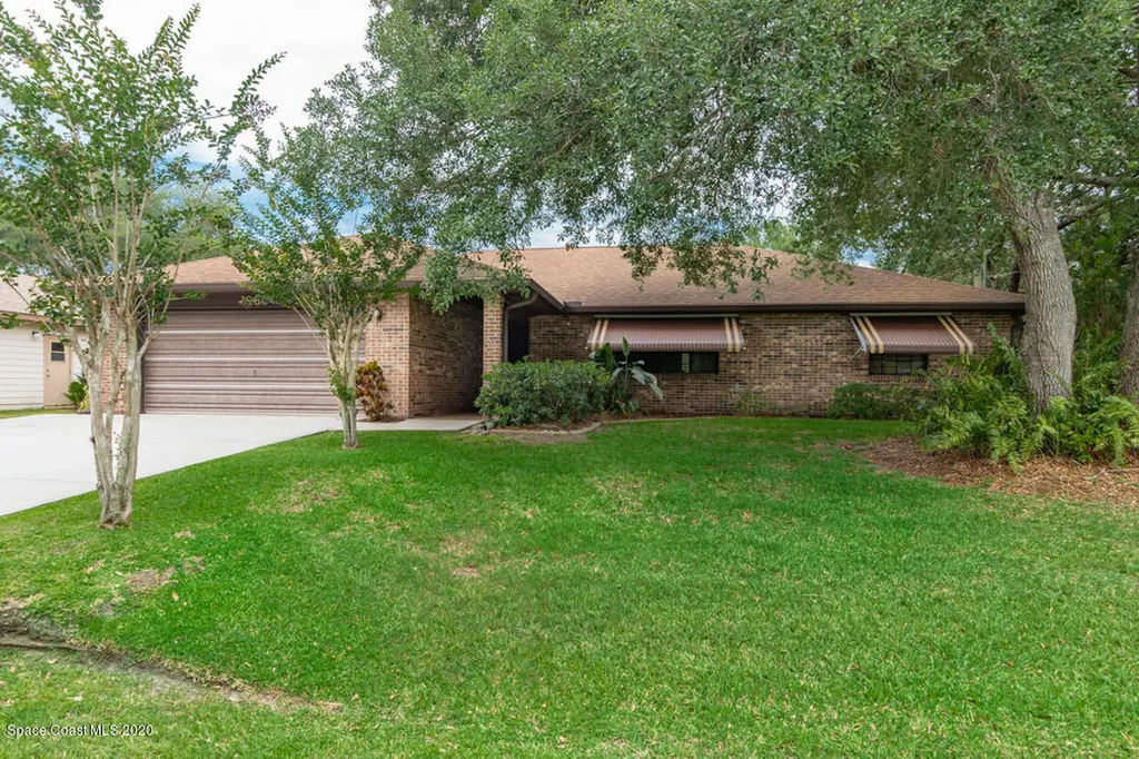 1063 Itzehoe Avenue NW Palm Bay FL 32907