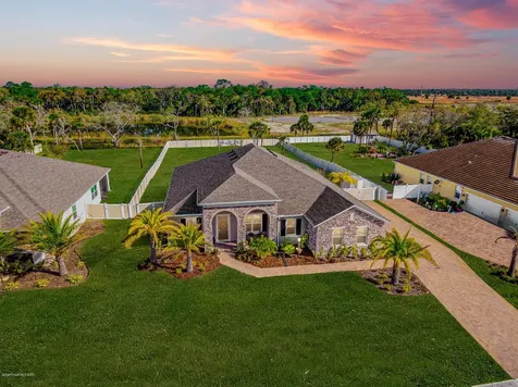 4277 Preservation Circle Melbourne FL 32934