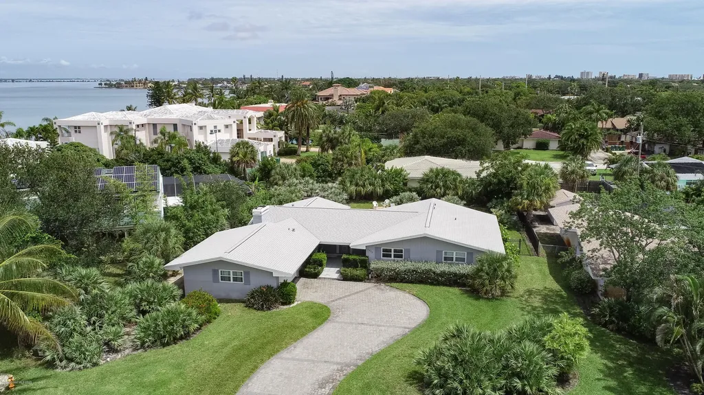 1979 River Shore Drive Indialantic FL 32903