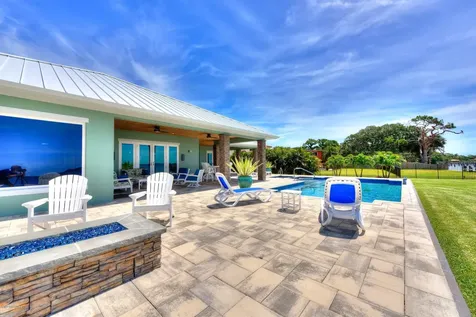 1424 S Riverside Drive Indialantic FL 32903