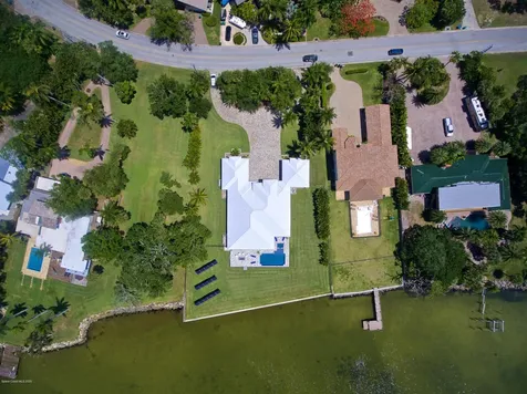 1424 S Riverside Drive Indialantic FL 32903