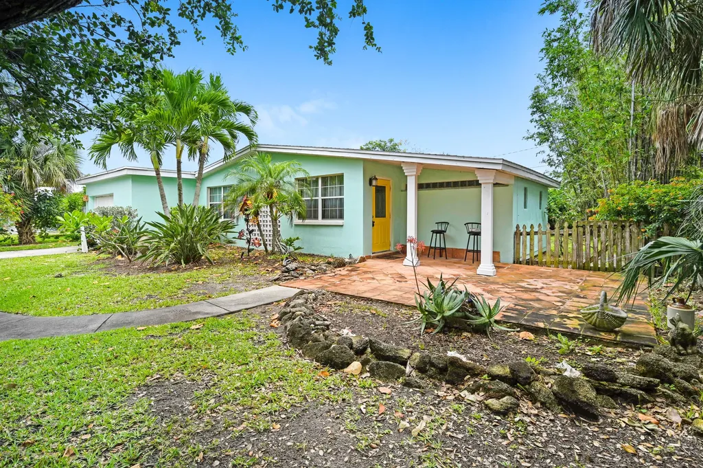 1884 Gulf Court Indialantic FL 32903