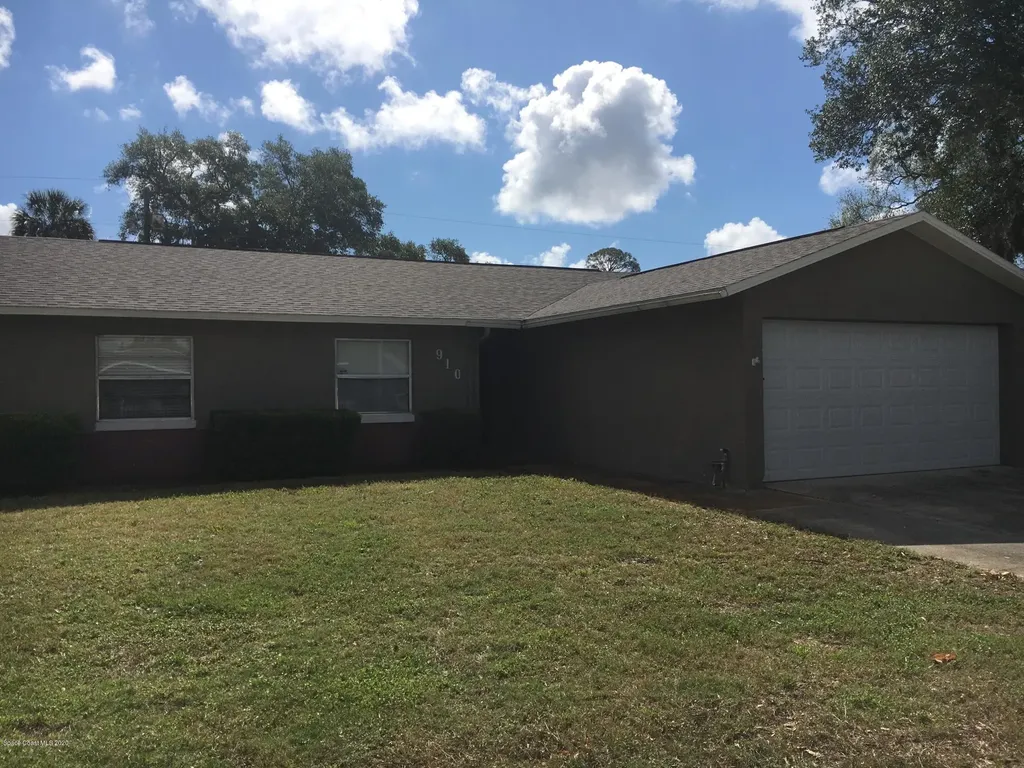 910 Carolina Avenue Rockledge FL 32955