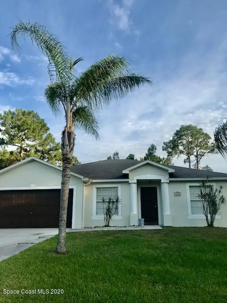 3005 Tropical Circle SE Palm Bay FL 32909