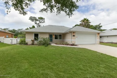 1042 Croquet Lane Sebastian FL 32958