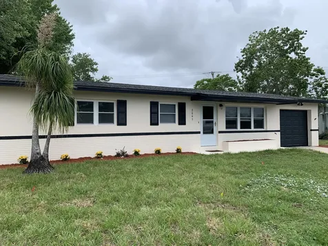 2045 Barkley Avenue Melbourne FL 32935