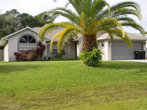 1500 Heartwellville Street NW Palm Bay FL 32907