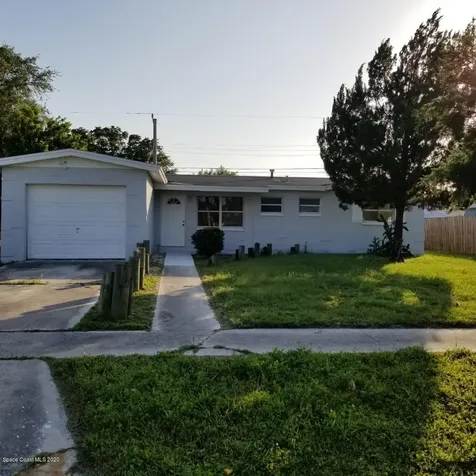 121 Darwin Avenue Merritt Island FL 32953