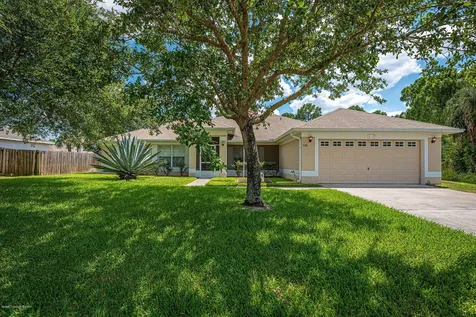 120 Appleby Street NE Palm Bay FL 32907