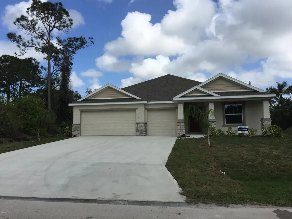 147 Bonfire Avenue NE Palm Bay FL 32907