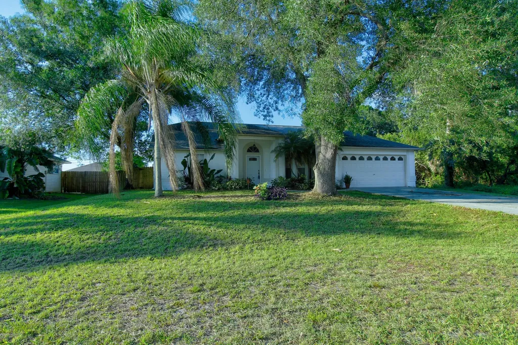 135 Inez Street SE Palm Bay FL 32909