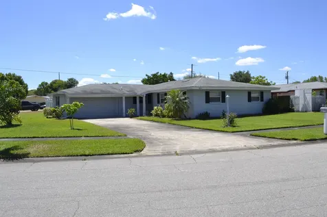 2323 Middlecoff Court Titusville FL 32780