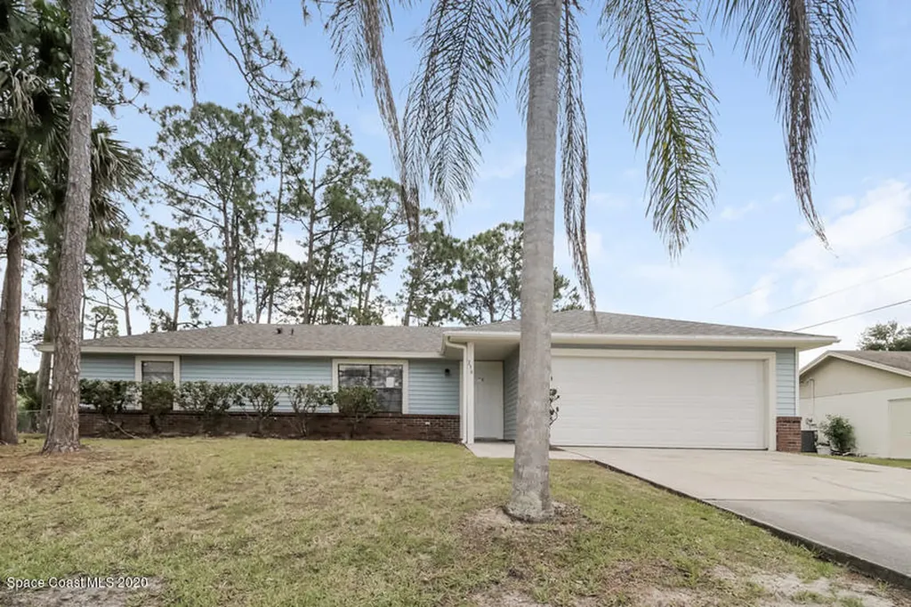 736 Di Lido Street NE Palm Bay FL 32907