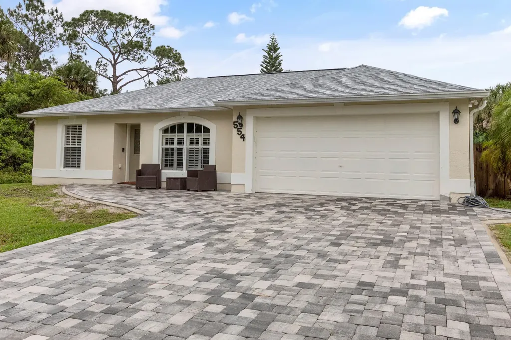 554 Ewing Street NE Palm Bay FL 32907