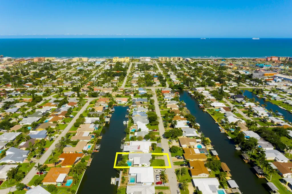 384 Carmine Drive Cocoa Beach FL 32931