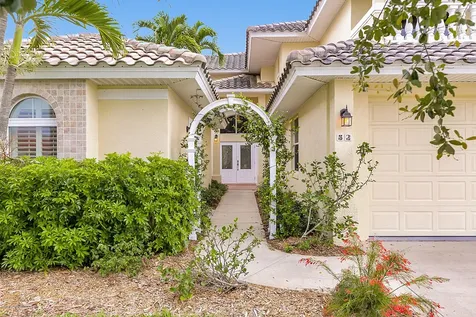 52 Country Club Road Cocoa Beach FL 32931