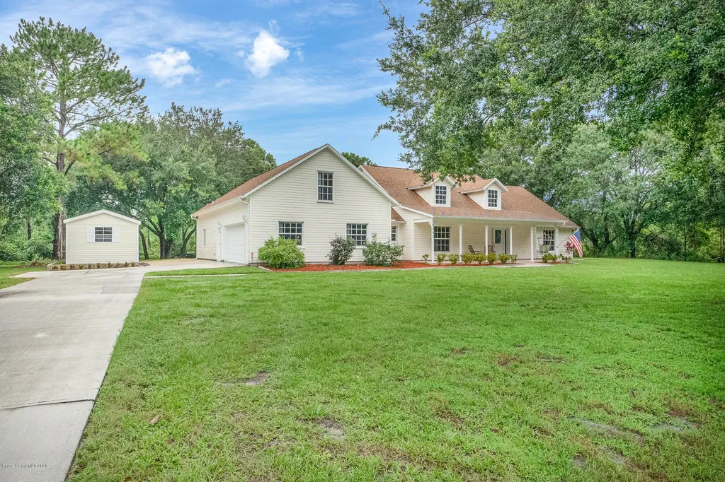 2890 Night Heron Drive Mims FL 32754