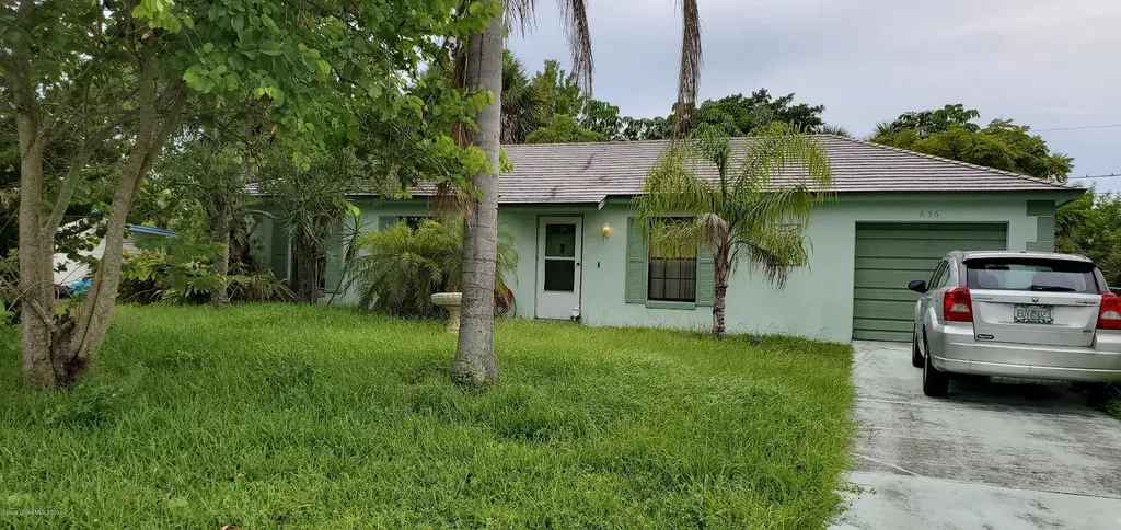 636 Americana Boulevard NE Palm Bay FL 32907