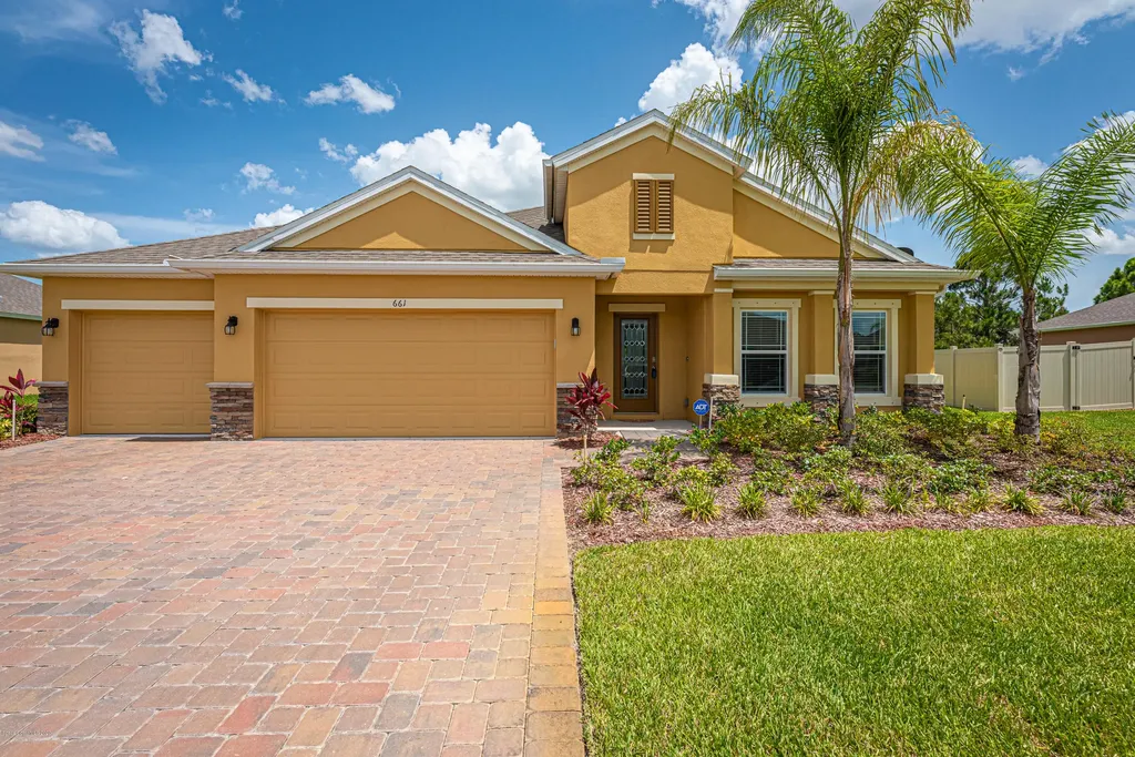 661 Flowerwood Drive SE Palm Bay FL 32909