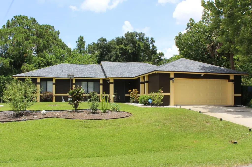 1397 Pavillion Street NW Palm Bay FL 32907