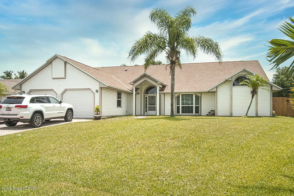 1030 6th Avenue SW Vero Beach FL 32962