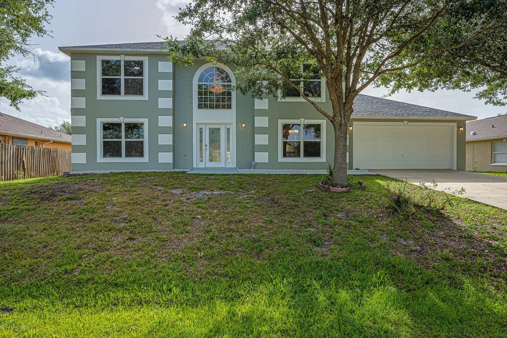 1620 Carbondale Avenue NW Palm Bay FL 32907