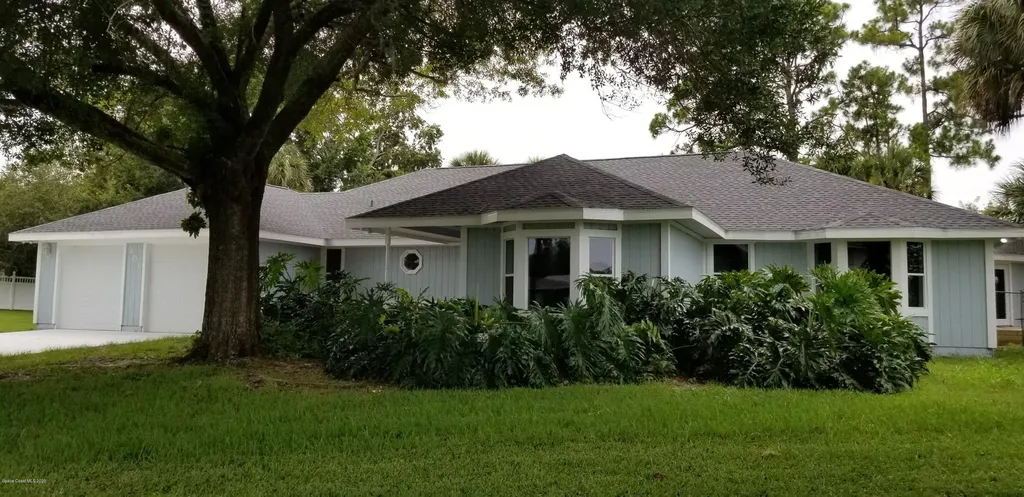 101 Kyle Court NE Palm Bay FL 32907