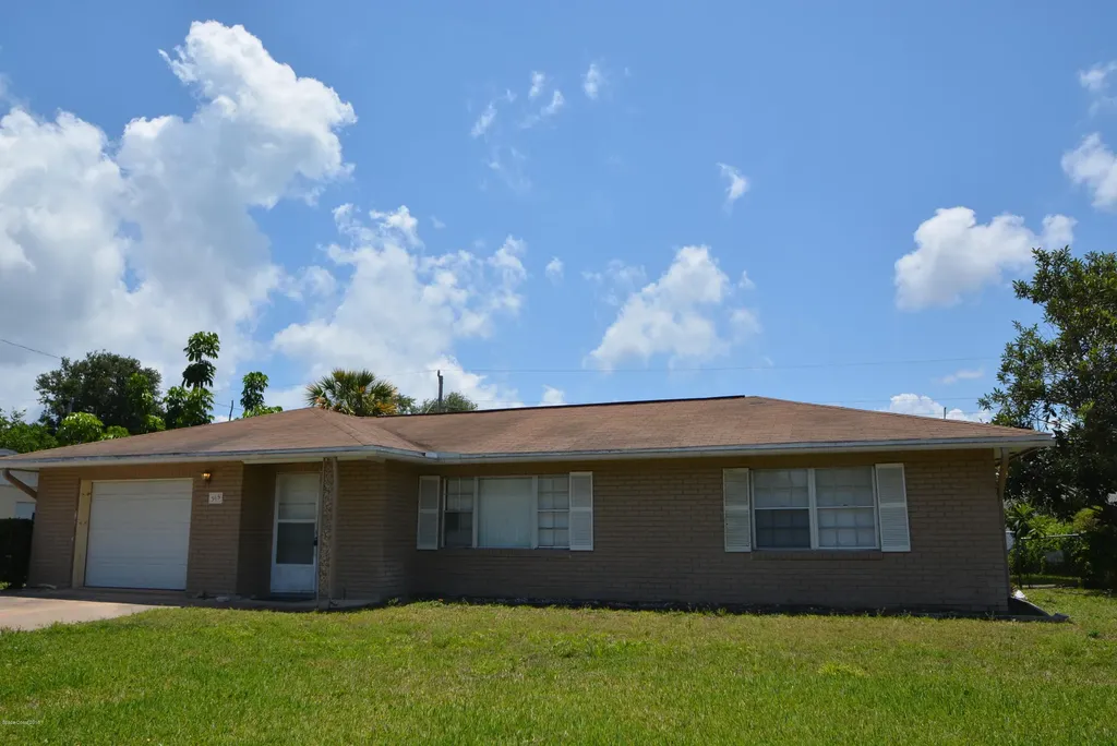 565 Hanover Drive Titusville FL 32780