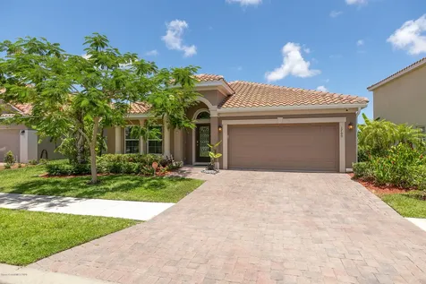 1760 Berkshire Circle SW Vero Beach FL 32968