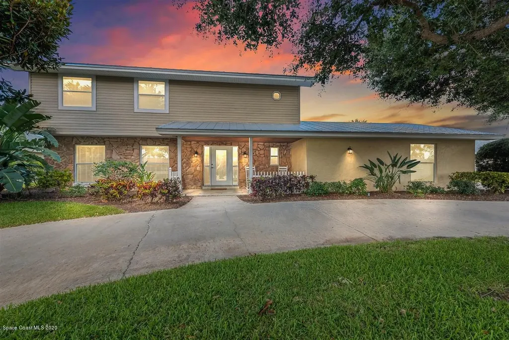 2315 Sea Horse Drive Melbourne Beach FL 32951
