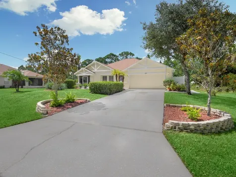 491 Fellenz Street SW Palm Bay FL 32908