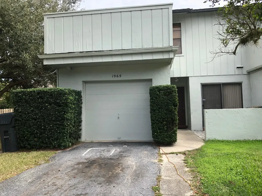 1969 Dipol Courtway Titusville FL 32780
