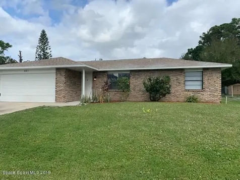 807 Beacon Street NW Palm Bay FL 32907
