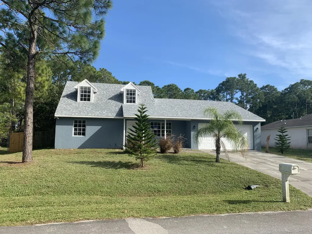 1077 Bowsprit Avenue NW Palm Bay FL 32907