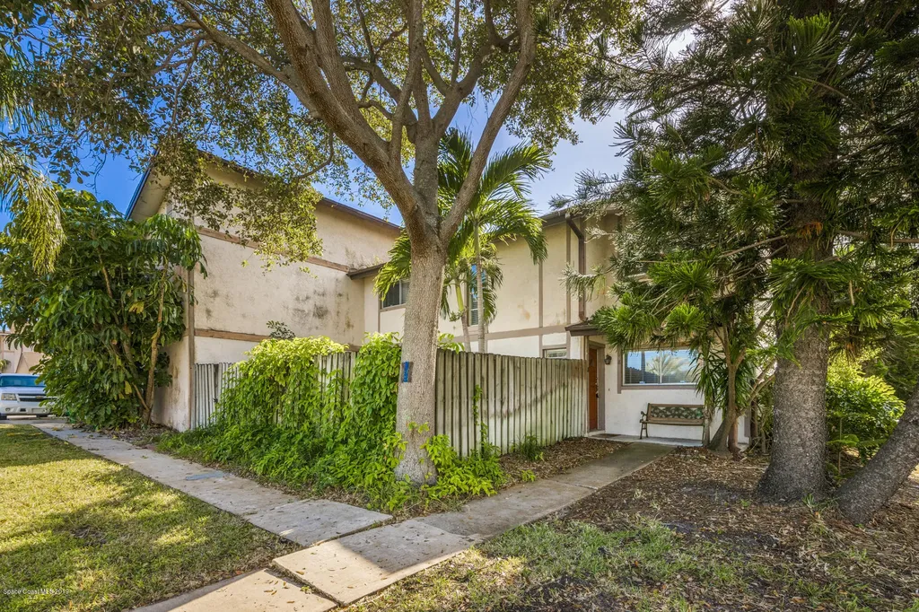 595 Park Avenue Satellite Beach FL 32937