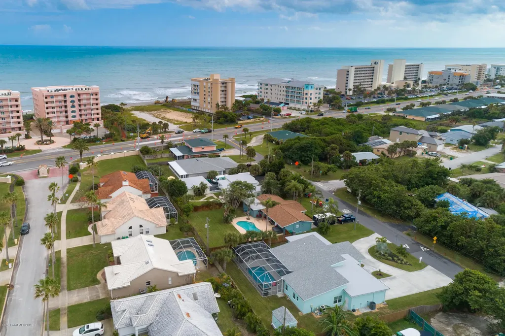 150 Pine Tree Drive Indialantic FL 32903