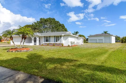 722 Apollo Circle NE Palm Bay FL 32905