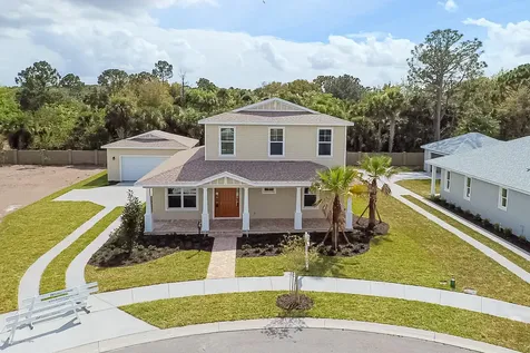 82 Lagoon Way Titusville FL 32780