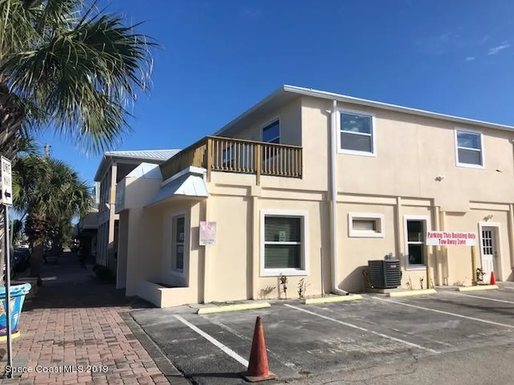 25 N Orlando Avenue Cocoa Beach FL 32931