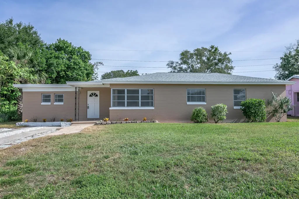 2418 Cherbourg Road Cocoa FL 32926