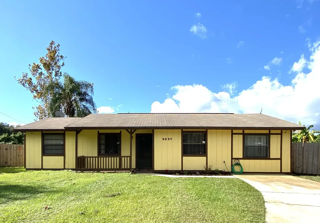 2537 Hathaway Drive Cocoa FL 32926