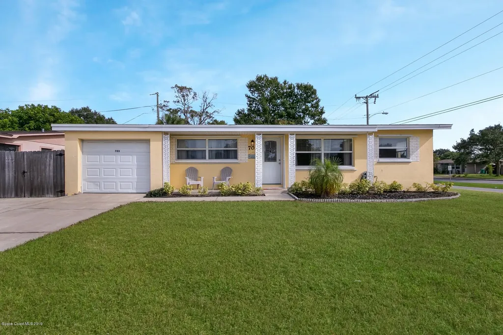 703 Clarke Avenue Melbourne FL 32935
