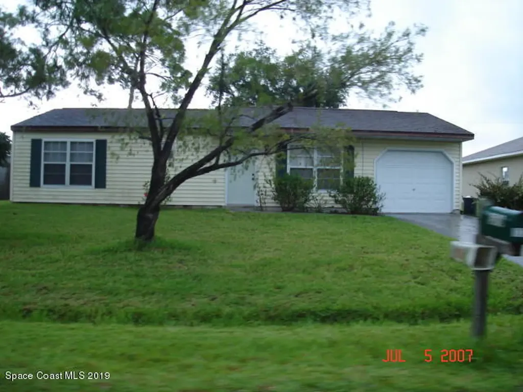 1371 San Cortez Avenue NE Palm Bay FL 32907