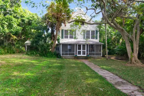 3875 Old Settlement Road Merritt Island FL 32952