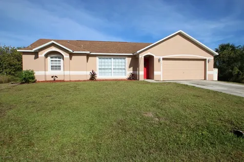 591 Hamy Street SW Palm Bay FL 32908