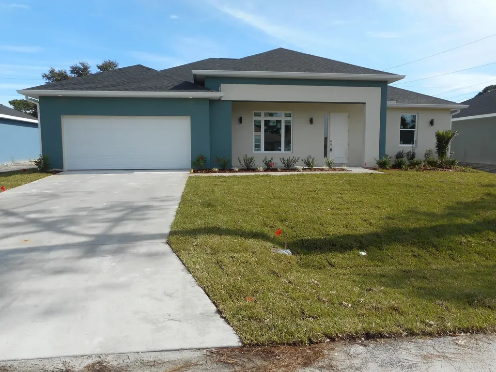 493 Charlotta Avenue SE Palm Bay FL 32909